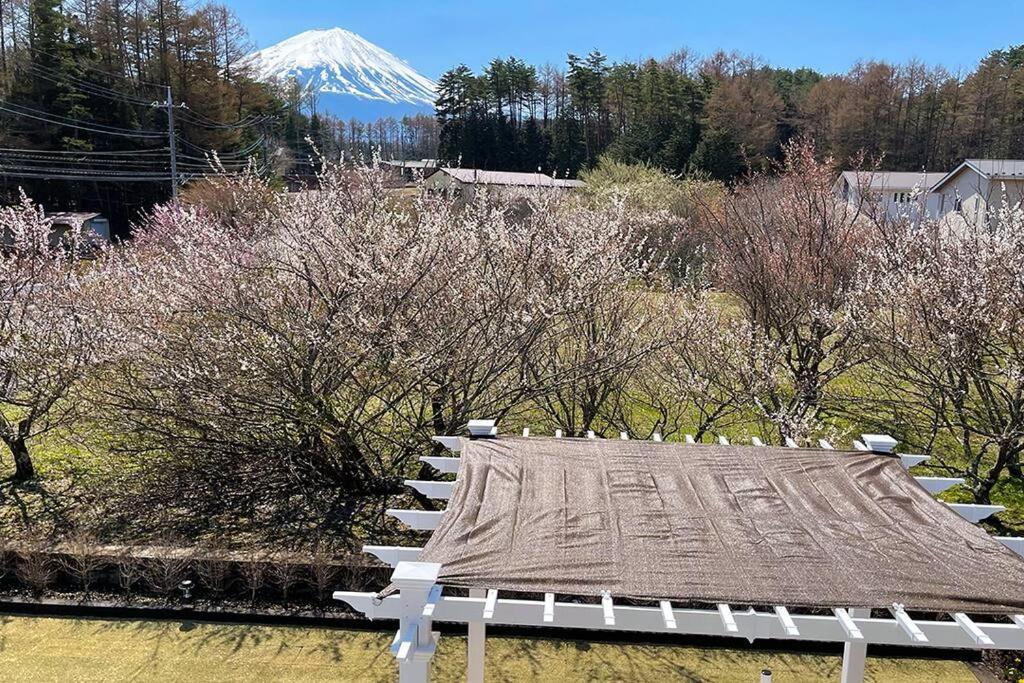 Mt. Fuji Kokoワンちゃんokの新築貸別荘 富士河口湖町 エクステリア 写真